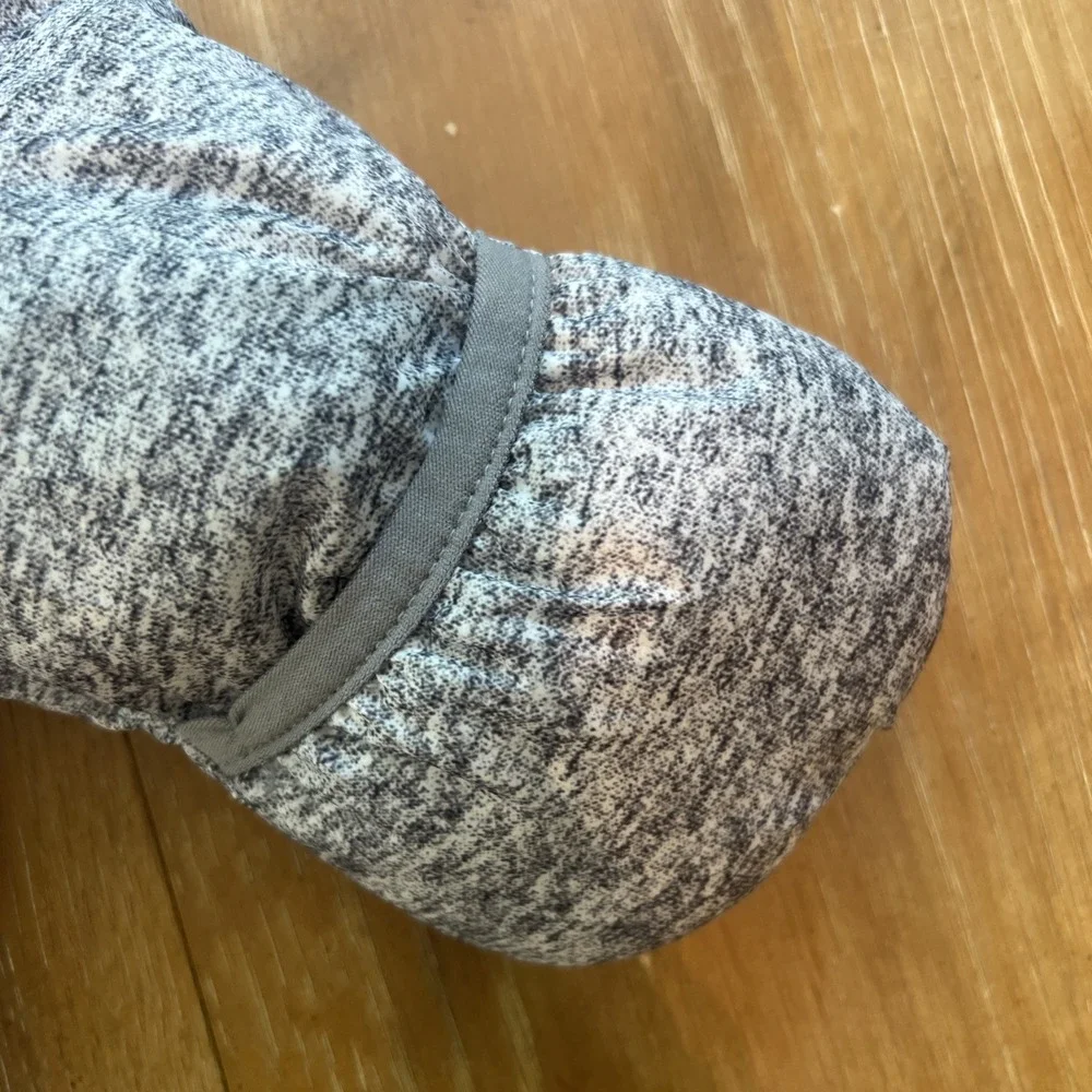 Gap 0-6 Months Baby Gray Insulated Bunting Snow Suit Fleece Unisex EUC Gray
